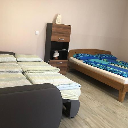 Eddy Apartman エゲル エクステリア 写真
